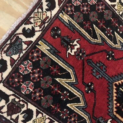 Traditional 3 x 5 Rug