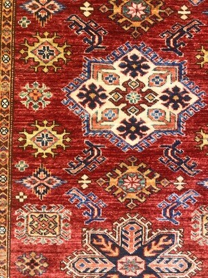 Traditional 4 x 6 Rug