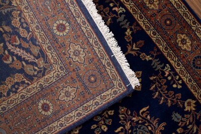 Sarouk 4 x 5 Rug